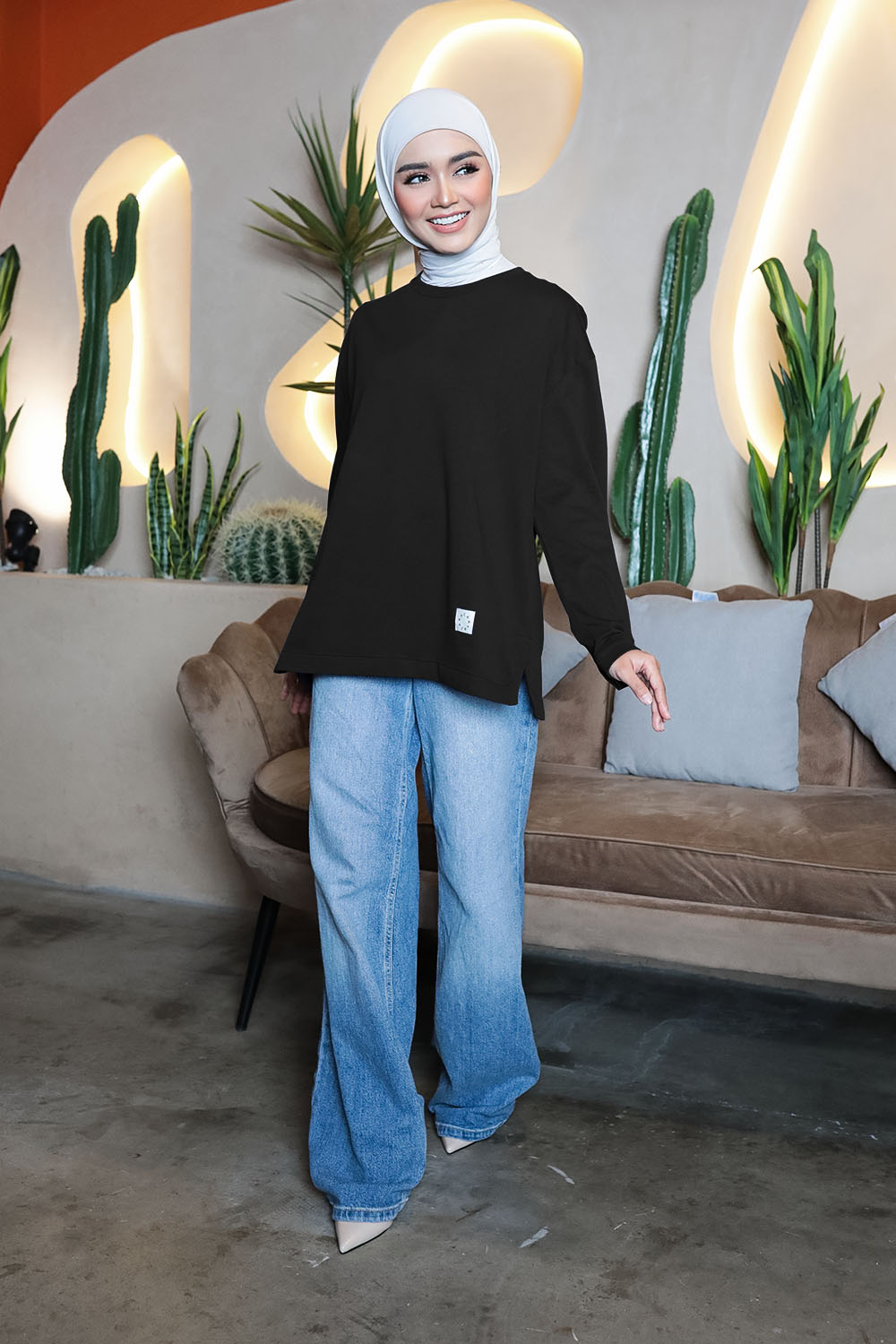 Thera Plain Shirt - Black