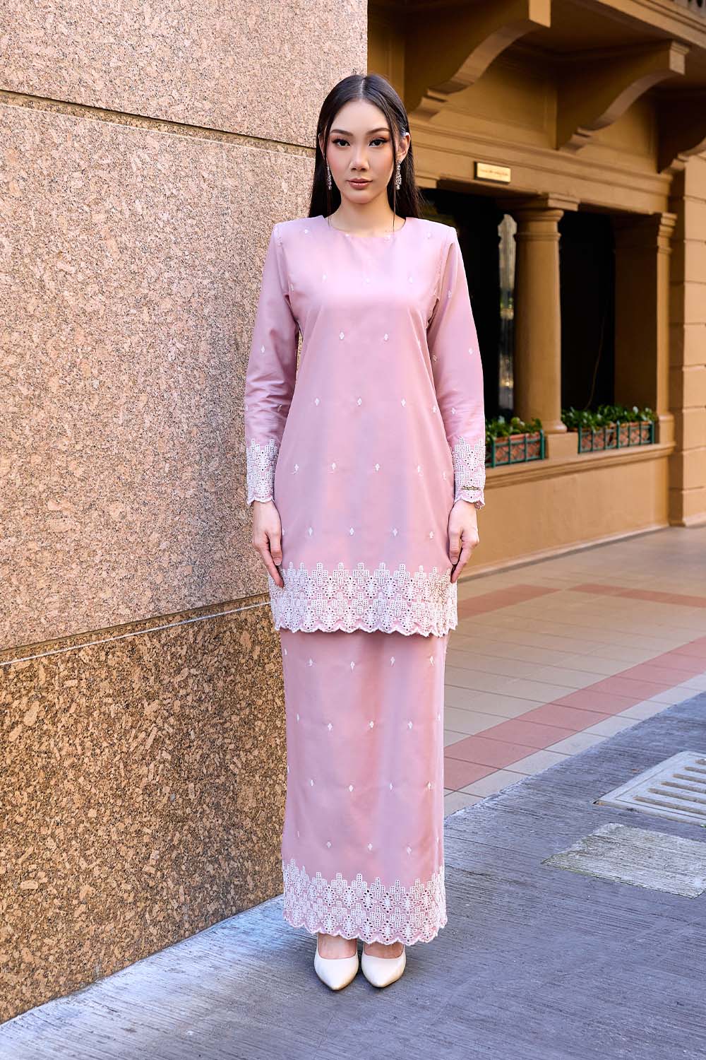 Naura Kurung - Dusty Pink
