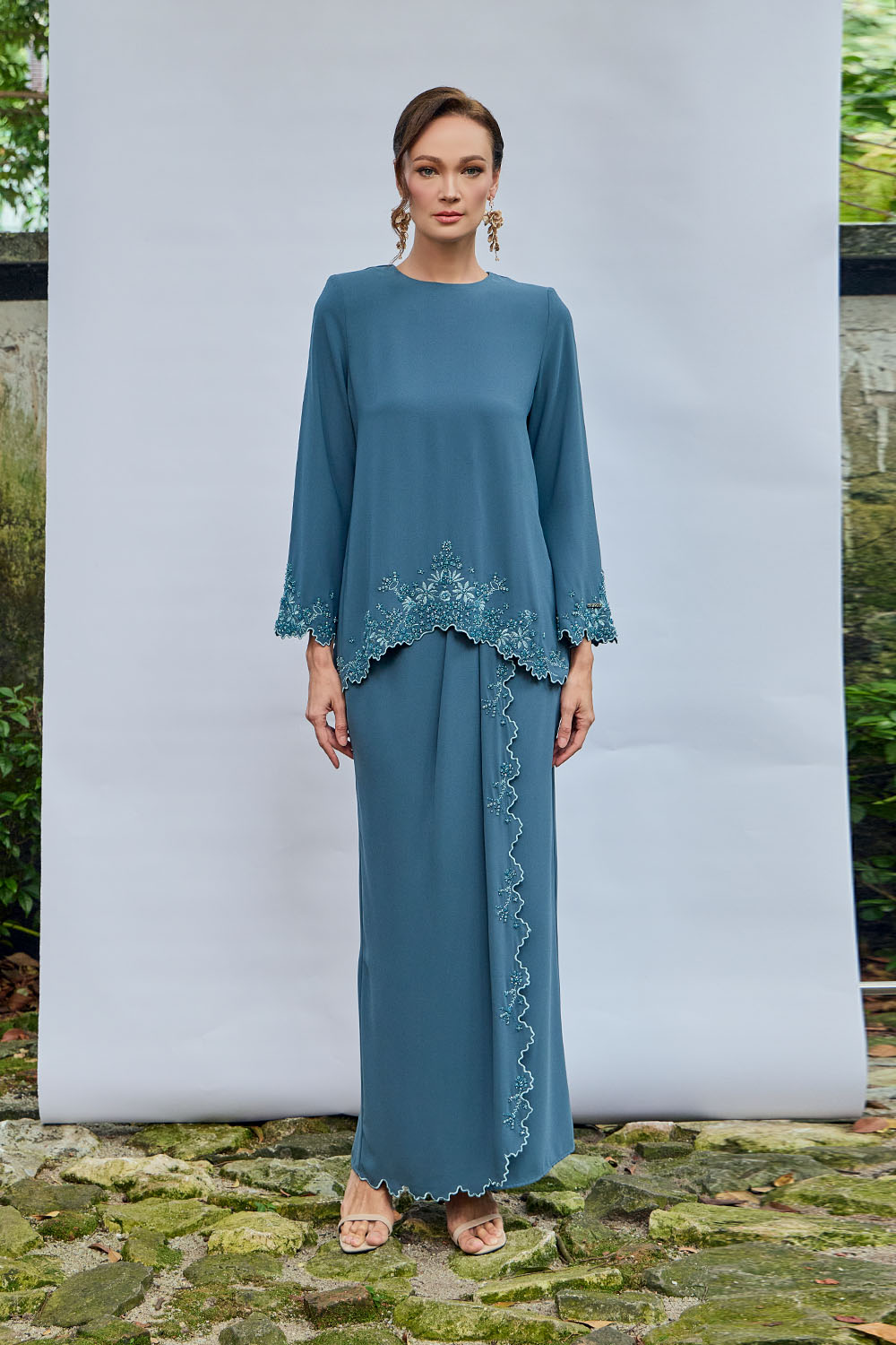 Suri Luxe 2 - Deep Ash Blue