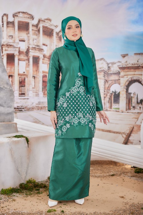 Talita Silk Luxe - Emerald Green